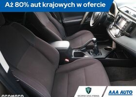 Тойота РАВ 4, объемом двигателя 2 л и пробегом 202 тыс. км за 11663 $, фото 9 на Automoto.ua