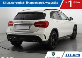 Мерседес ГЛА-Клас 2014 у Європі на Automoto.ua Білий Мерседес ГЛА-Клас, об'ємом двигуна 1 л та пробігом 190 тис. км за 16465 $, фото 5 на Automoto.ua