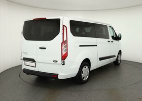 Форд Транзит Кастом 2019 в Европе на Automoto.ua Форд Транзит Кастом, объемом двигателя 2 л и пробегом 73 тыс. км за 28490 $, фото 4 на Automoto.ua