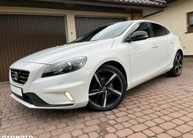 Вольво V40, об'ємом двигуна 1.97 л та пробігом 171 тис. км за 10778 $, фото 1 на Automoto.ua