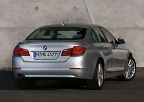 БМВ 5 Серія, Седан 2010 - н.в. 535d xDrive (F10)