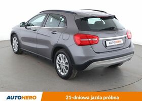 Мерседес ГЛА-Класс 2014 в Европе на Automoto.ua Серый Мерседес ГЛА-Класс, объемом двигателя 1 л и пробегом 169 тыс. км за 14189 $, фото 3 на Automoto.ua