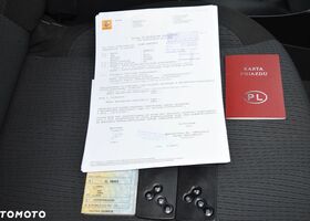 Рено Лагуна, объемом двигателя 2 л и пробегом 288 тыс. км за 3780 $, фото 20 на Automoto.ua