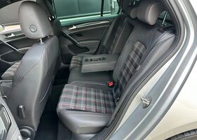 Фольксваген Гольф ГТІ 2013 у Європі на Automoto.ua Сірий Фольксваген Гольф ГТІ, об'ємом двигуна 1.98 л та пробігом 191 тис. км за 17490 $, фото 11 на Automoto.ua