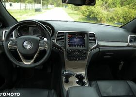 Джип Grand Cherokee, об'ємом двигуна 2.99 л та пробігом 82 тис. км за 24838 $, фото 24 на Automoto.ua