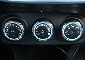 Мицубиси Аутлендер 2010 в Европе на Automoto.ua Белый Мицубиси Аутлендер, объемом двигателя 2.18 л и пробегом 273 тыс. км за 8159 $, фото 20 на Automoto.ua