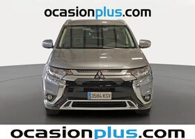Міцубісі Аутлендер 2019 у Європі на Automoto.ua Сірий Міцубісі Аутлендер, об'ємом двигуна 2 л та пробігом 74 тис. км за 22726 $, фото 9 на Automoto.ua