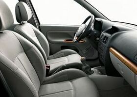 Рено Кліо, Хетчбек 2001 - 2003 Sport Coupe 3.0 V6