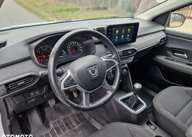 Дачия Логан 2021 в Европе на Automoto.ua Белый Дачия Логан, объемом двигателя 0.9 л и пробегом 141 тыс. км за 36900 $, фото 13 на Automoto.ua