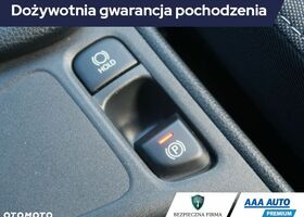 Тойота Ярис, объемом двигателя 1.49 л и пробегом 23 тыс. км за 18143 $, фото 20 на Automoto.ua