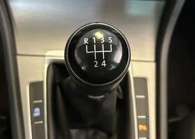 Фольксваген Гольф Вариант 2016 в Европе на Automoto.ua Синий Фольксваген Гольф Вариант, объемом двигателя 1.6 л и пробегом 107 тыс. км за 11606 $, фото 10 на Automoto.ua