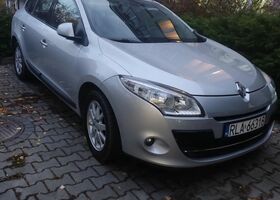 Рено Меган 2010 в Европе на Automoto.ua Серый Рено Меган, объемом двигателя 1 л и пробегом 200 тыс. км за 3802 $, фото 8 на Automoto.ua