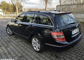 Мерседес Ц-Класс 2008 в Европе на Automoto.ua Черный Мерседес Ц-Класс, объемом двигателя 1 л и пробегом 227 тыс. км за 28500 $, фото 7 на Automoto.ua