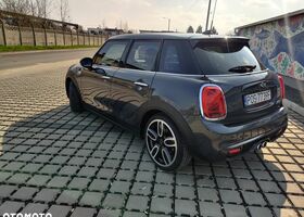 Міні Cooper S, об'ємом двигуна 2 л та пробігом 208 тис. км за 10799 $, фото 5 на Automoto.ua