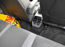 Фольксваген ID.4 2024 в Европе на Automoto.ua Черный Фольксваген ID.4, объемом двигателя 0 л и пробегом 30 тыс. км за 40246 $, фото 8 на Automoto.ua