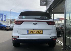 Білий Кіа Sportage, об'ємом двигуна 1.59 л та пробігом 20 тис. км за 30873 $, фото 3 на Automoto.ua