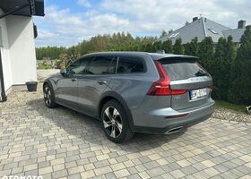 Вольво V60 Cross Country, объемом двигателя 1.97 л и пробегом 170 тыс. км за 22678 $, фото 6 на Automoto.ua