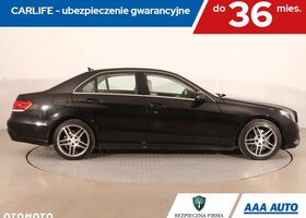 Мерседес Е-Клас, об'ємом двигуна 2.14 л та пробігом 99 тис. км за 20086 $, фото 6 на Automoto.ua