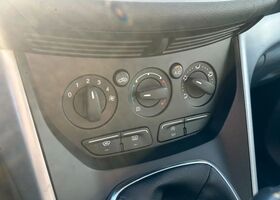 Форд Сі-Макс 2014 у Європі на Automoto.ua Коричневий Форд Сі-Макс, об'ємом двигуна 1 л та пробігом 98 тис. км за 4018 $, фото 11 на Automoto.ua