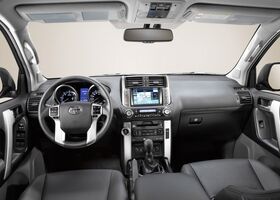 Toyota Land Cruiser Prado 2016 на тест-драйве, фото 8