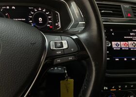 Фольксваген Тигуан 2020 в Европе на Automoto.ua Черный Фольксваген Тигуан, объемом двигателя 1.5 л и пробегом 157 тыс. км за 26151 $, фото 24 на Automoto.ua