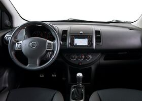 Ніссан Ноут, Хетчбек 2005 - 2013 1.5 dCi MT (86 Hp)