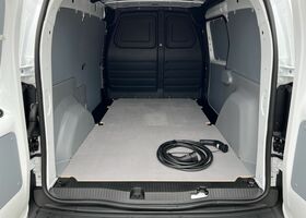 Рено Kangoo E-TECH 2025 у Європі на Automoto.ua Білий Рено Kangoo E-TECH, об'ємом двигуна 0 л та пробігом 20 тис. км за 31508 $, фото 14 на Automoto.ua