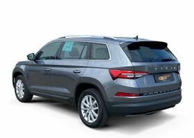 Сірий Шкода Kodiaq, об'ємом двигуна 1.5 л та пробігом 26 тис. км за 41248 $, фото 3 на Automoto.ua