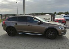 Вольво V60 Cross Country, об'ємом двигуна 1.97 л та пробігом 201 тис. км за 13348 $, фото 6 на Automoto.ua