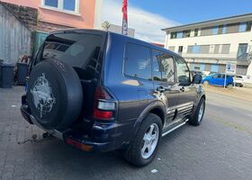 Міцубісі Паджеро 2002 у Європі на Automoto.ua Синій Міцубісі Паджеро, об'ємом двигуна 3.2 л та пробігом 207 тис. км за 5726 $, фото 3 на Automoto.ua