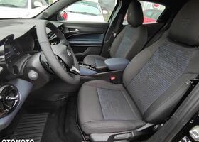 Альфа Ромео Джуниор 2025 в Европе на Automoto.ua Черный Альфа Ромео Джуниор, объемом двигателя 1 л и пробегом 5 тыс. км за 29783 $, фото 15 на Automoto.ua