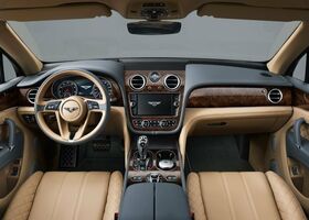 Bentley Bentayga 2016 на тест-драйве, фото 12