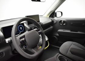 Хендай Inster 2025 в Европе на Automoto.ua Черный Хендай Inster, объемом двигателя 0 л и пробегом 10 тыс. км за 30337 $, фото 6 на Automoto.ua