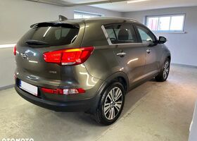 Киа Sportage, объемом двигателя 2 л и пробегом 120 тыс. км за 12937 $, фото 2 на Automoto.ua