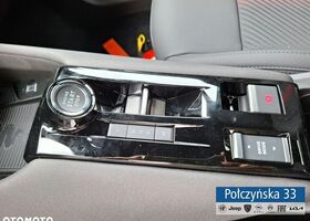 Альфа Ромео Джуниор 2025 в Европе на Automoto.ua Синий Альфа Ромео Джуниор, объемом двигателя 1 л и пробегом 7 тыс. км за 31693 $, фото 23 на Automoto.ua