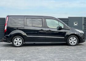 Форд Tourneo Connect Grand, об'ємом двигуна 1.5 л та пробігом 200 тис. км за 14449 $, фото 5 на Automoto.ua