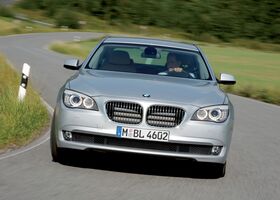 БМВ 7 Серия, Седан 2011 - н.в. (F01) 750i