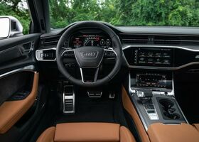 Люксовый салон новой Audi A6 2021