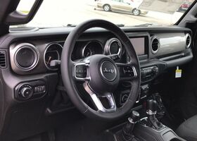 Jeep Wrangler 2019 на тест-драйві, фото 5