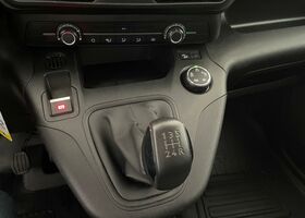 Тойота Proace Verso 2021 в Европе на Automoto.ua Белый Тойота Proace Verso, объемом двигателя 1.5 л и пробегом 112 тыс. км за 10990 $, фото 12 на Automoto.ua