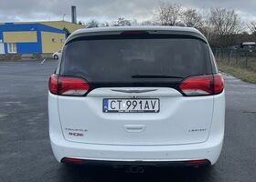 Крайслер Pacifica, об'ємом двигуна 3.61 л та пробігом 106 тис. км за 28056 $, фото 4 на Automoto.ua