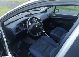 Пежо 307, объемом двигателя 1.59 л и пробегом 264 тыс. км за 1598 $, фото 20 на Automoto.ua