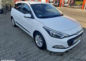 Хендай і20, об'ємом двигуна 1.25 л та пробігом 36 тис. км за 10691 $, фото 6 на Automoto.ua