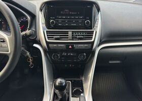 Мицубиси Эклипс 2019 в Европе на Automoto.ua Мицубиси Эклипс, объемом двигателя 1.5 л и пробегом 73 тыс. км за 14988 $, фото 18 на Automoto.ua