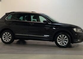 Фольксваген Тигуан 2020 в Европе на Automoto.ua Черный Фольксваген Тигуан, объемом двигателя 1.5 л и пробегом 157 тыс. км за 26151 $, фото 11 на Automoto.ua