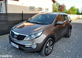 Кіа Sportage, об'ємом двигуна 2 л та пробігом 155 тис. км за 11598 $, фото 14 на Automoto.ua