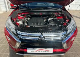 Мицубиси Eclipse Cross 2019 в Европе на Automoto.ua Красный Мицубиси Eclipse Cross, объемом двигателя 1.5 л и пробегом 91 тыс. км за 17995 $, фото 13 на Automoto.ua