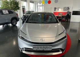 Серый Тойота Приус, объемом двигателя 2 л и пробегом 5 тыс. км за 57827 $, фото 1 на Automoto.ua