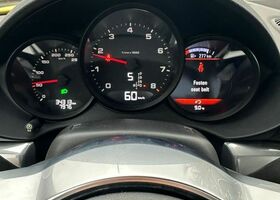 Порше 718, объемом двигателя 2 л и пробегом 34 тыс. км за 48596 $, фото 12 на Automoto.ua