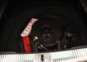 Чорний Фольксваген Пассат Варіант, об'ємом двигуна 1.6 л та пробігом 164 тис. км за 15591 $, фото 10 на Automoto.ua